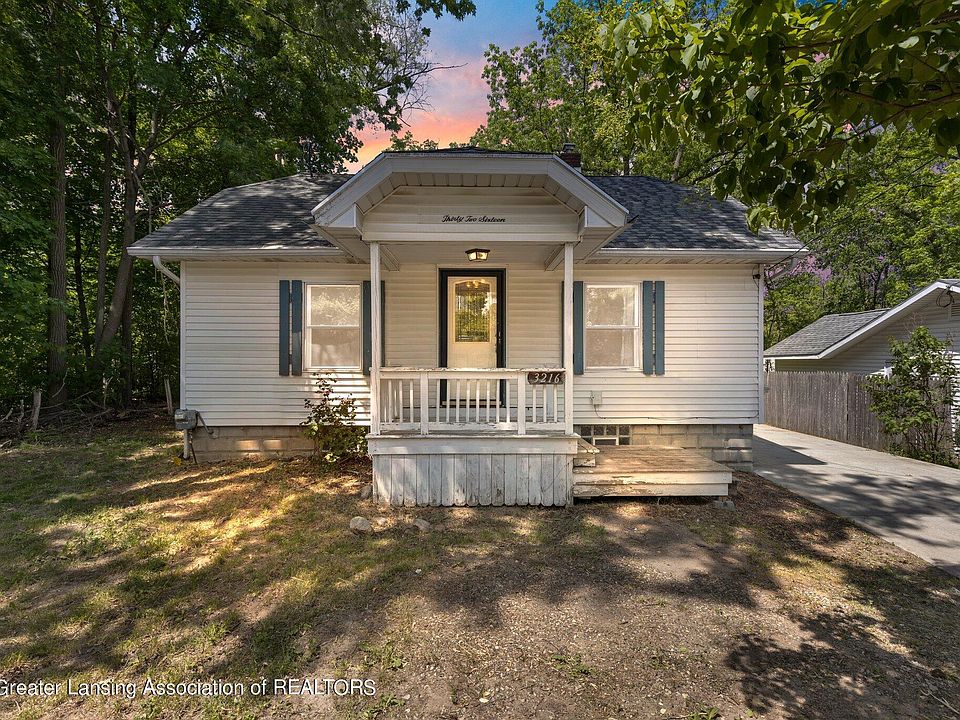 1st image of 3216 Birch Row Dr
