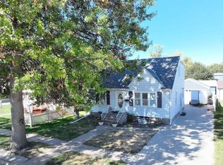 3118 20th St, Columbus, NE 68601