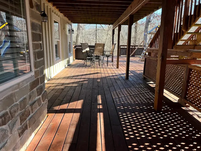 Almand Dr — Photo 37