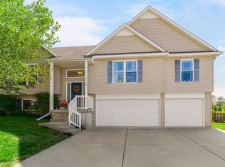 15565 NW 127th St, Platte City, MO 64079
