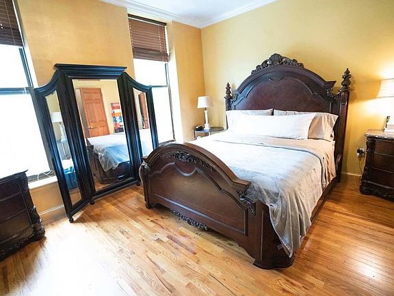 4th image of 160 W 133rd St #1A