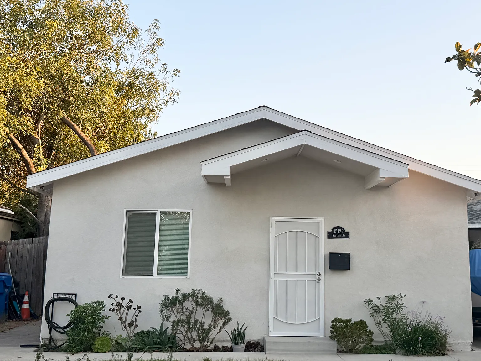 1 bed, 450 sqft, $1,700 — Photo 1