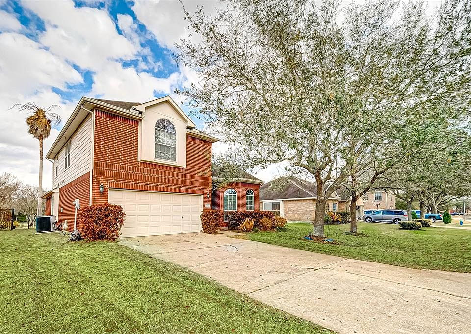 1st image of 3123 E Cedar Hollow Dr