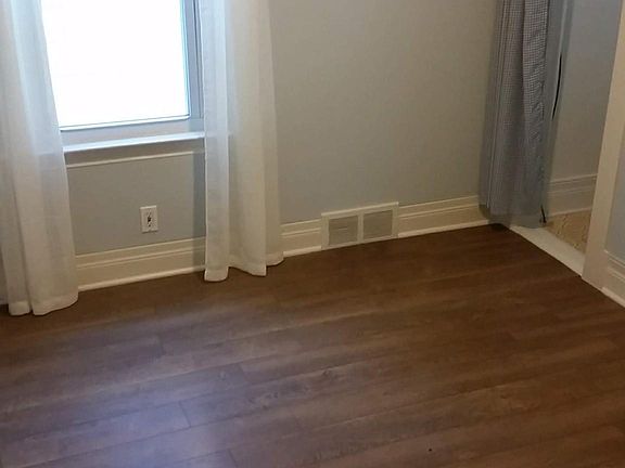 5th image of 2324 Norwalk St #1