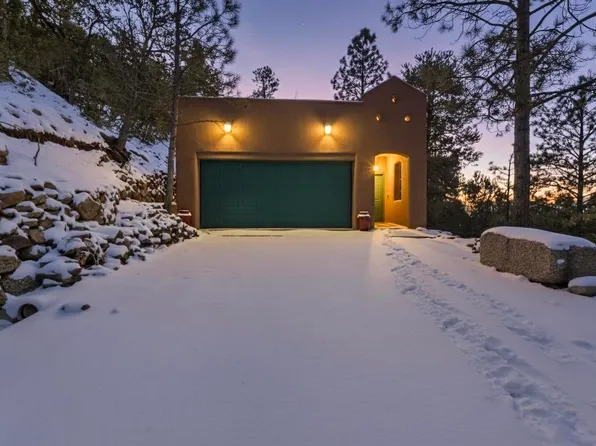 80 La Barbaria Rd, Santa Fe, NM 87505