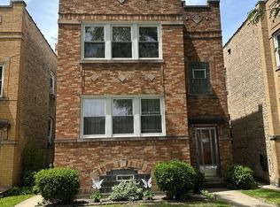 5528 N Austin Ave, Chicago, IL 60630