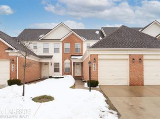 8767 Hardwood Dr, Belleville, MI 48111