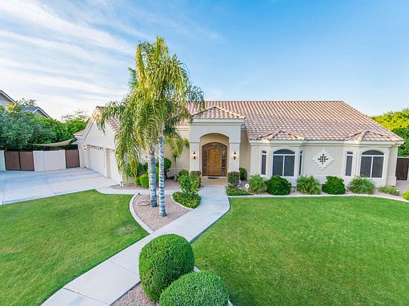 4th image of 1806 E Hermosa Vista Dr