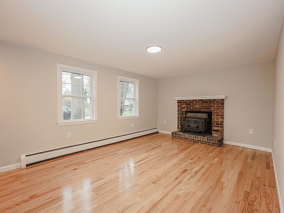 2nd image of 29 Nightingale Road