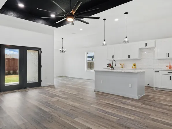 9413 Prairieview Dr, Fort Worth, TX 76134