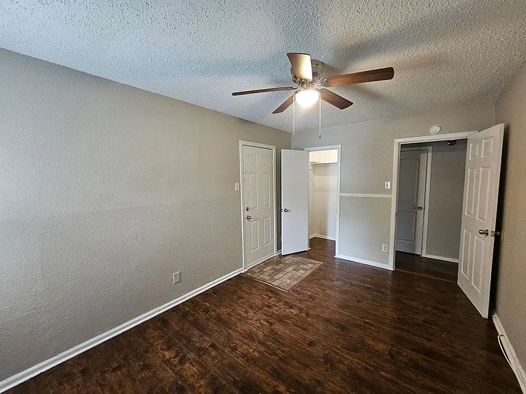 6365 Hollis Ave — Photo 12