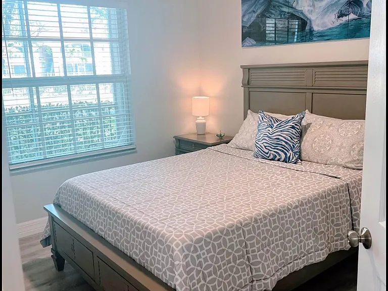 9055 Colby Dr #2201 — Photo 5