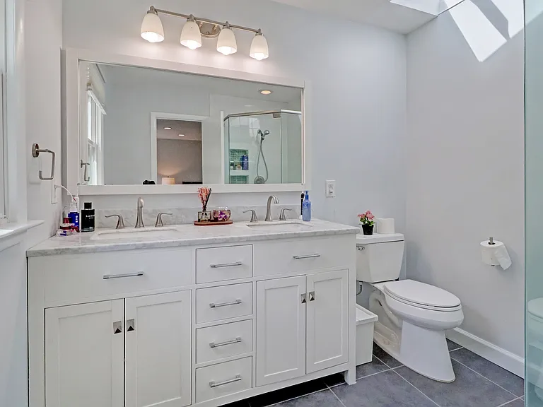 2 Langtree Dr — Photo 8