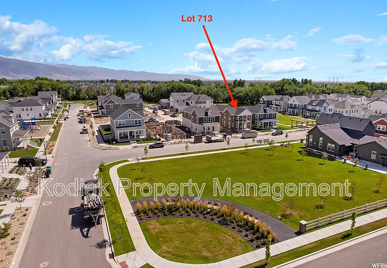991 W Shoreline Dr — Photo 31