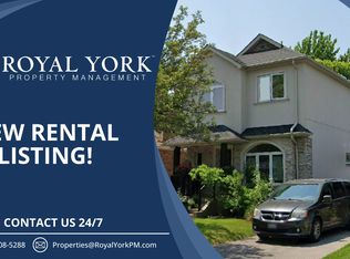 32 Manderley Dr #2, Toronto, ON M1N3E7