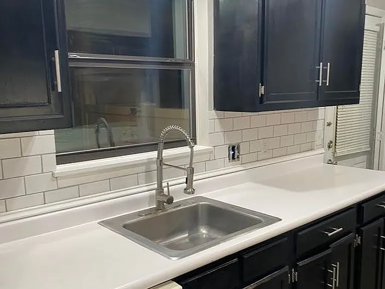 901 Olmstead Dr #33 — Photo 1