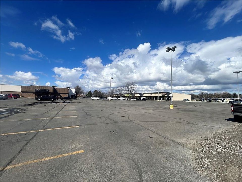 2nd image of 50 24th St W