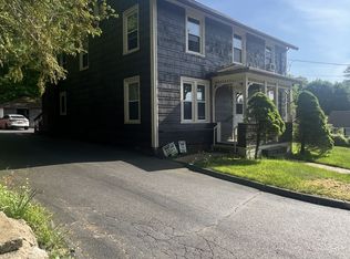 22 Walnut Ave, East Hampton, CT 06424