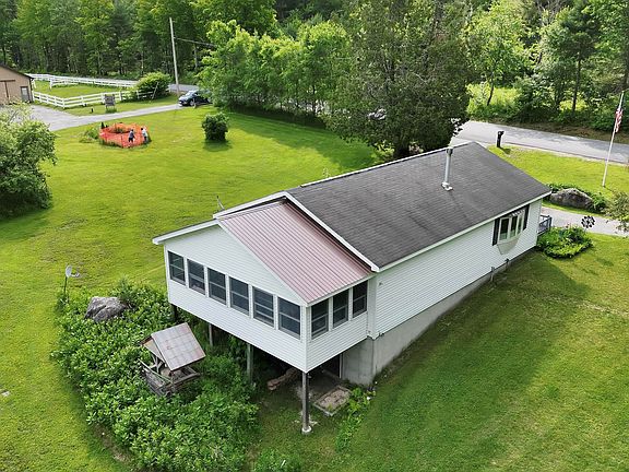 4th image of 669 Hayesburg Road