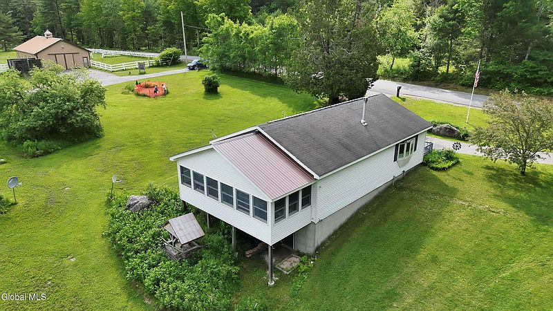 5th image of 669 Hayesburg Road