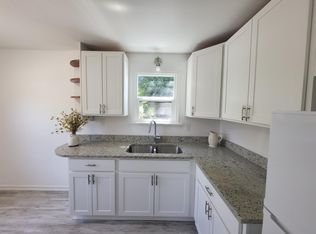 (Undisclosed Address), Gold Hill, OR 97525