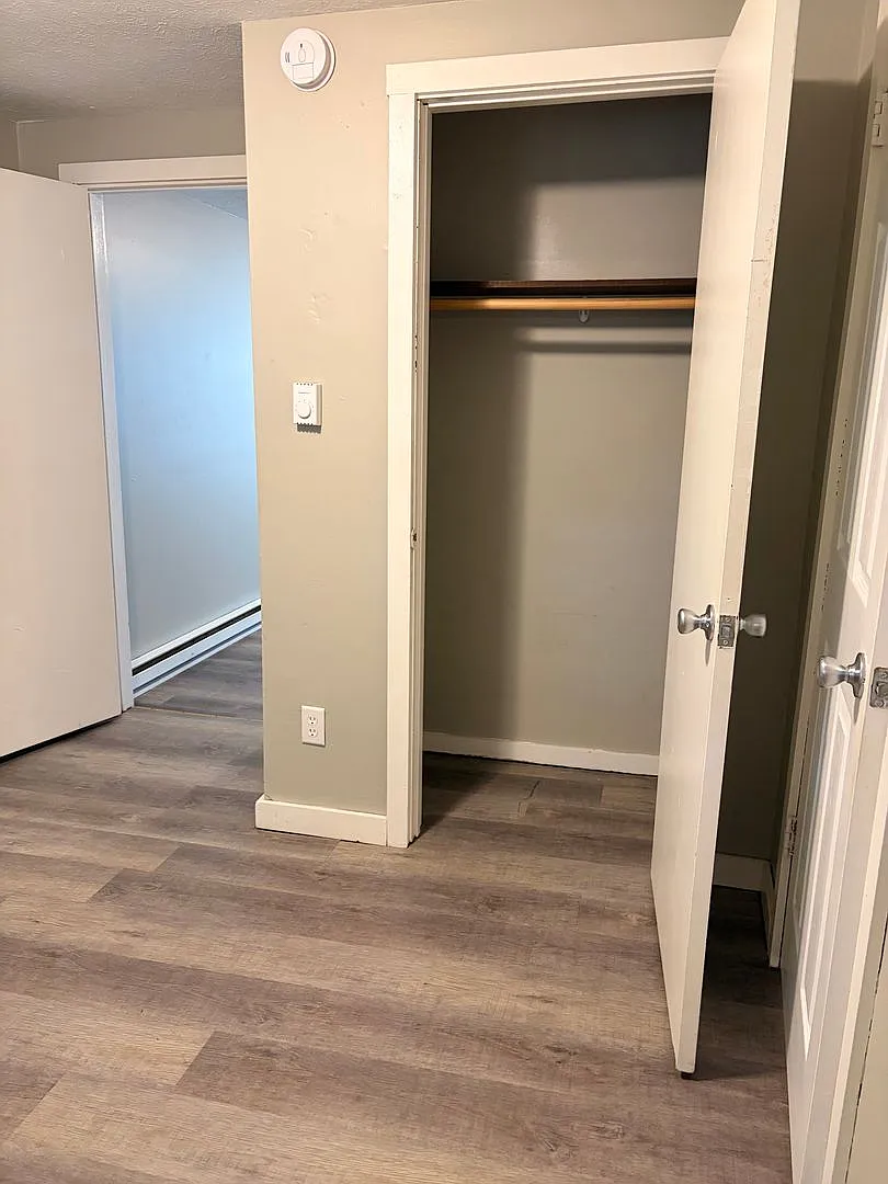 1116 Brown Street — Photo 4