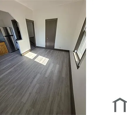 2 bed, $2,816 — Photo 2