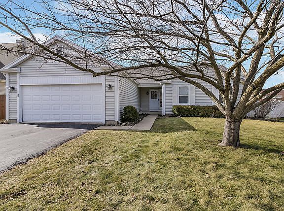 2nd image of 218 Mistwood Ln