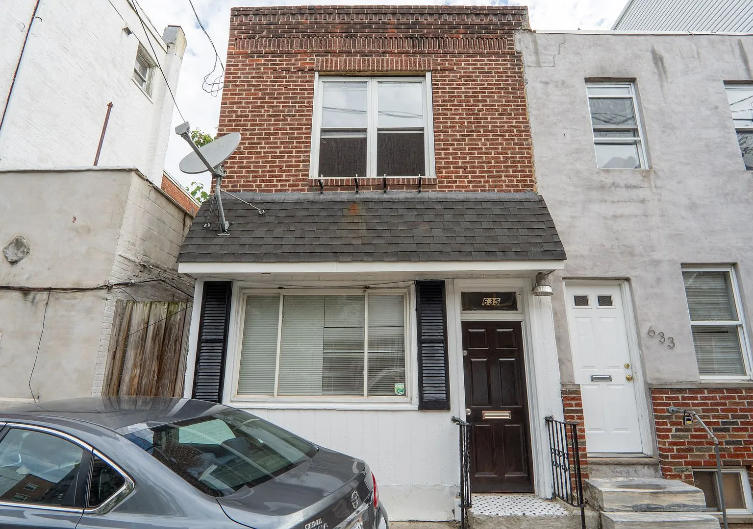 635 Dudley St — Photo 2