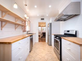 201 E Valencia St, Rialto, CA 92376