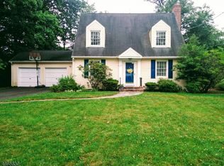 131 Rockview Ave, North Plainfield, NJ 07060