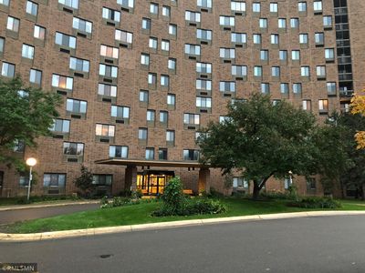 1181 Edgcumbe Rd, Saint Paul, MN, 55105