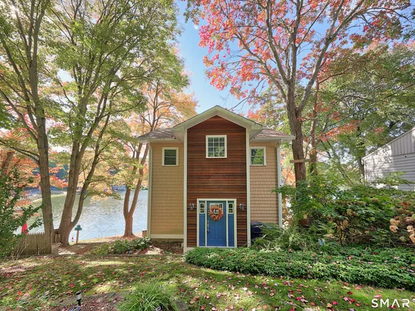 196 Lake Plymouth Boulevard, Plymouth, CT 06782