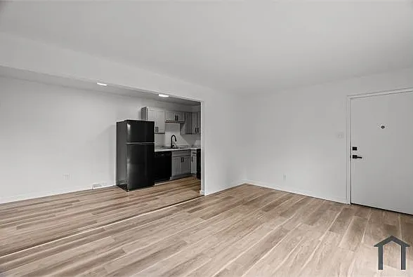 2543 Mary Ave #2543G — Photo 11