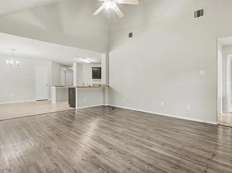 21622 Messara Ct — Photo 5