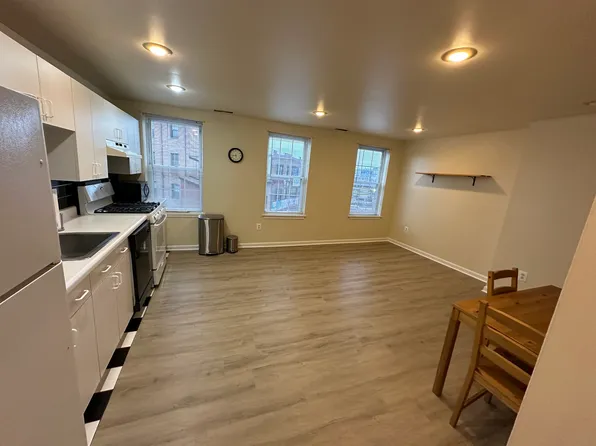 2110 Fleet St, Baltimore, MD 21231
