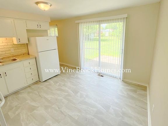 3rd image of 10250 E Chris Dr