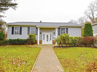 16 Jackson Ter, Freehold, NJ 07728