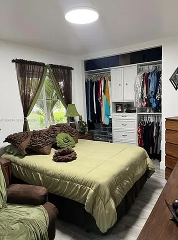 1155 NW 123rd Ct — Photo 3