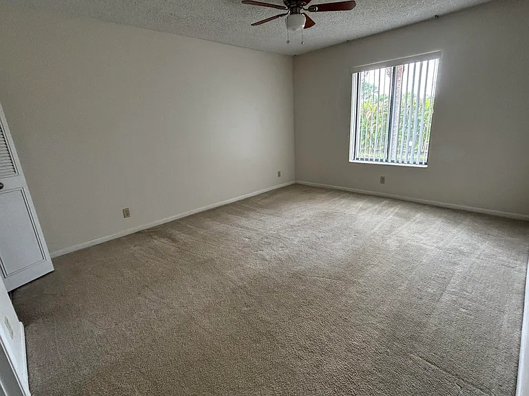 724 Sunny Pine Way #D2 — Photo 8