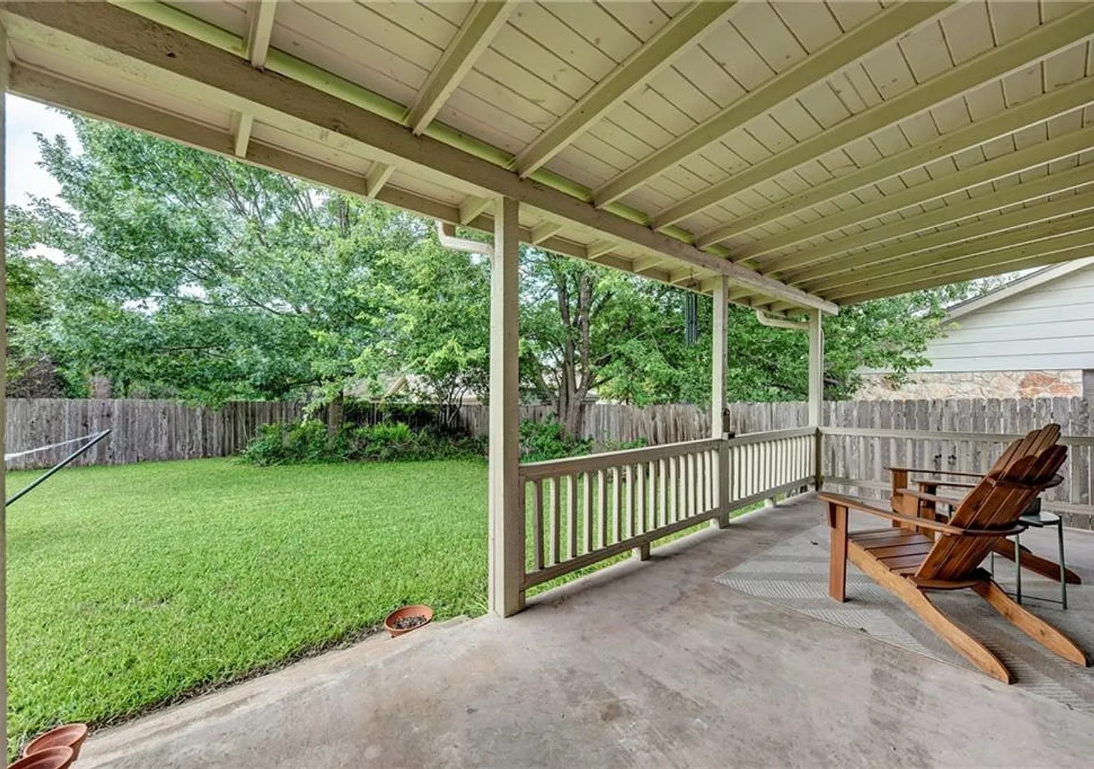 Georgetown home for lease - 3 bedrooms and 2 bathrooms in San Garbiel Heights — Photo 3