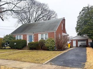 326 Tindall Ave, Hamilton, NJ 08610