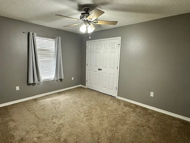 2155 Hagood Loop - 1 — Photo 3