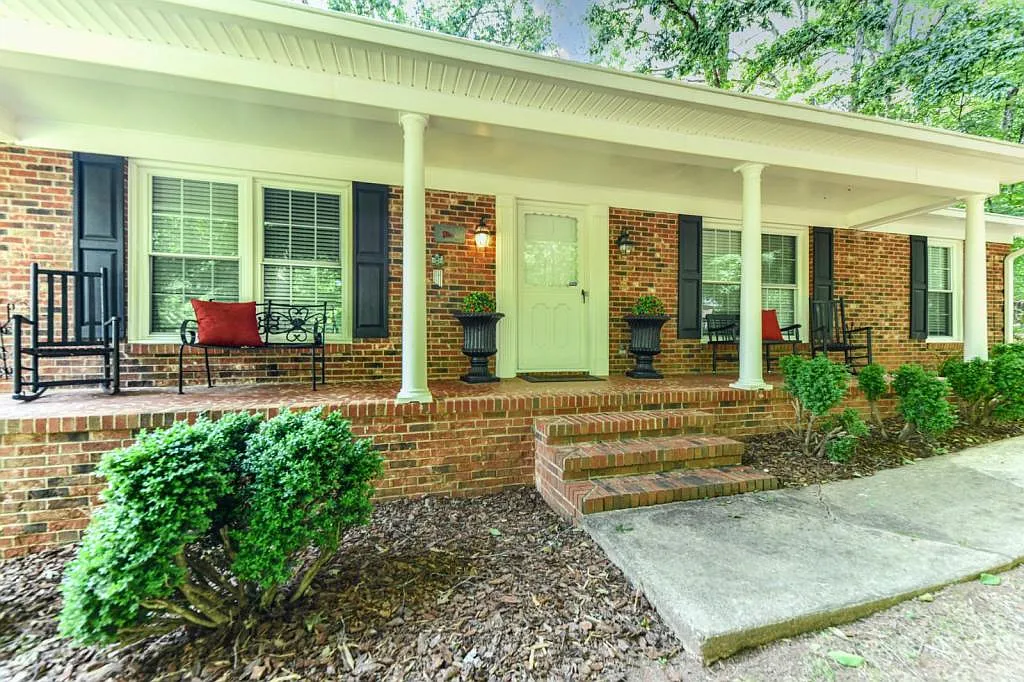 4801 Sweetbriar Rd — Photo 4