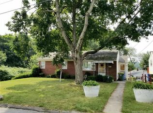 94 Hunthill Rd, Waterbury, CT 06705