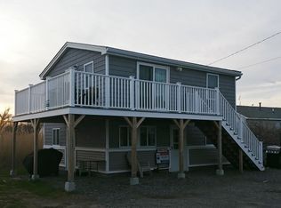 28 Kings Hwy, Hampton, NH 03842