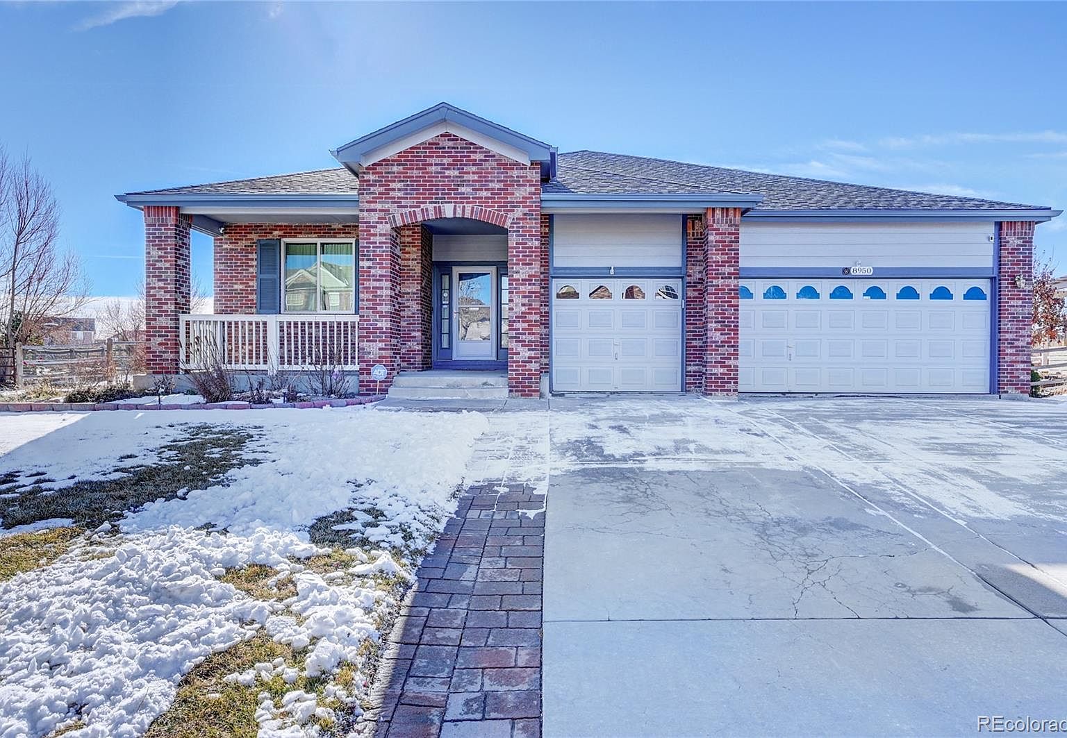 8950 Royal Melbourne Circle