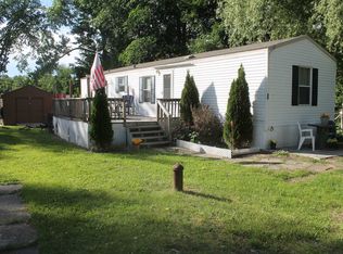 35 Hutchinson Ave, Wingdale, NY 12594