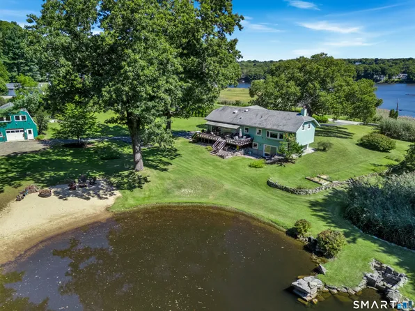 901 River Road, Groton, CT 06355