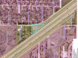 21702 N Main St, Peculiar, MO 64078